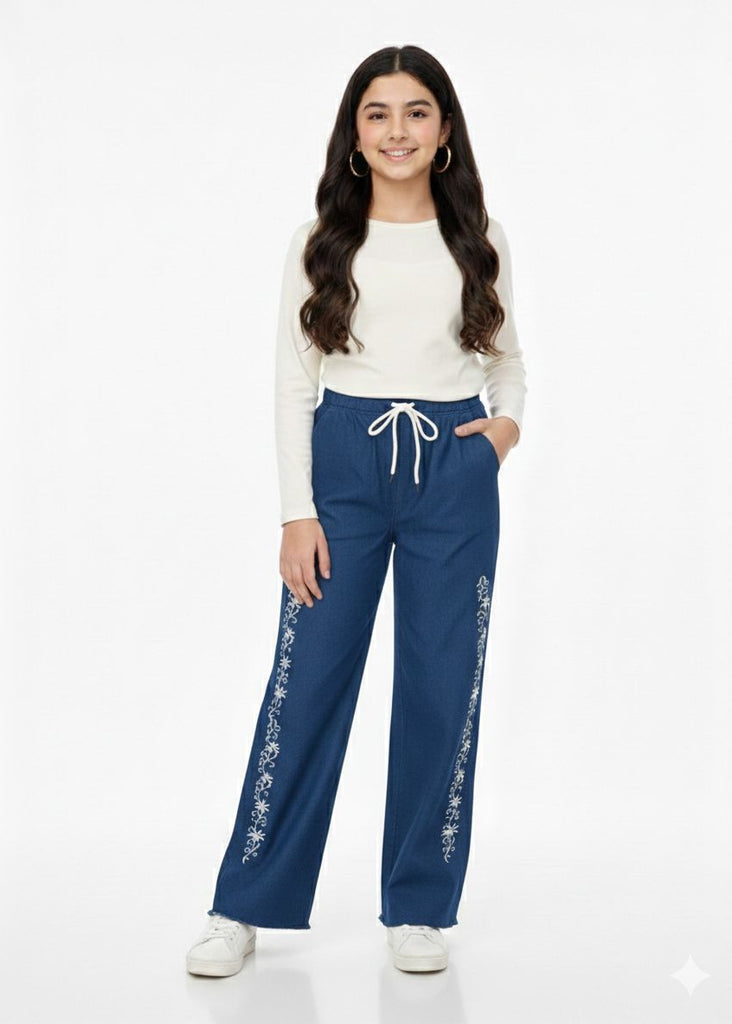 L-NAVY BLUE DENIM JEANS FLOWER SIDE EMBROIDERY