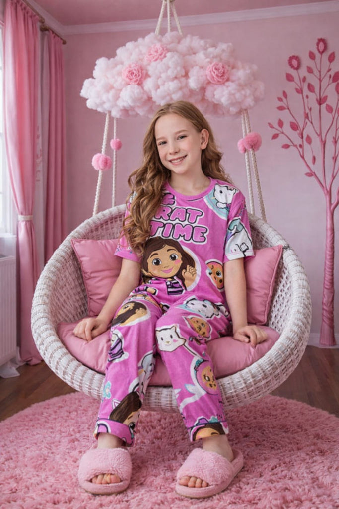 Graphical pink Nightwear Set – Soft Cotton